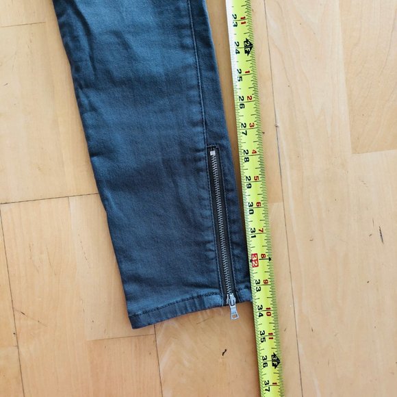 Club Monaco Gray Zipper Jeans - Picture 13 of 15